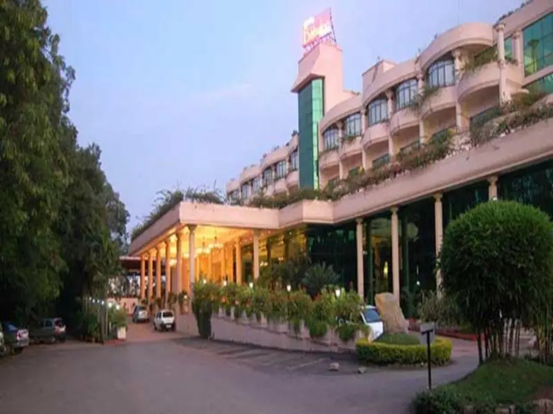 Hotel Babylon International - Chambres