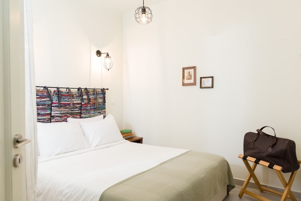 1930's Athenian House — 2