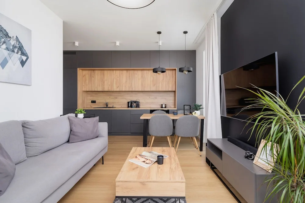 Chełmońskiego by Renters Prestige