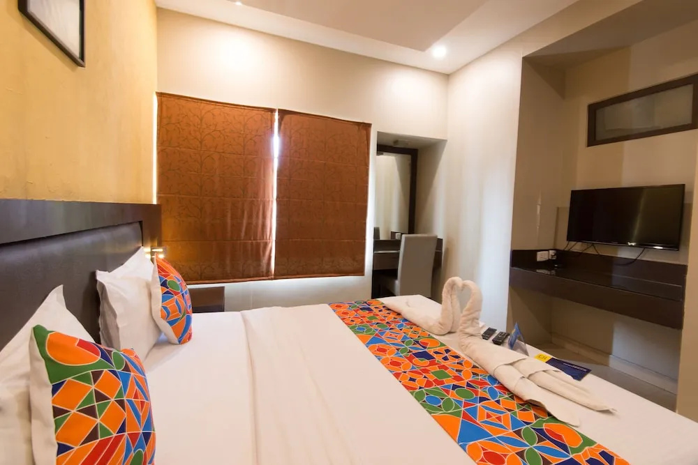 FabHotel Santhome Inn - Chambres