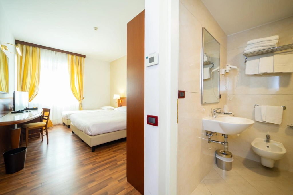 Hotel photo 30