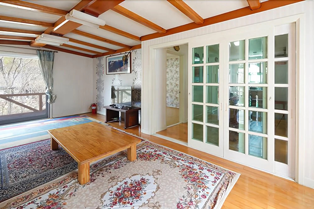 Yangsan Forur Seasons Villa Pension