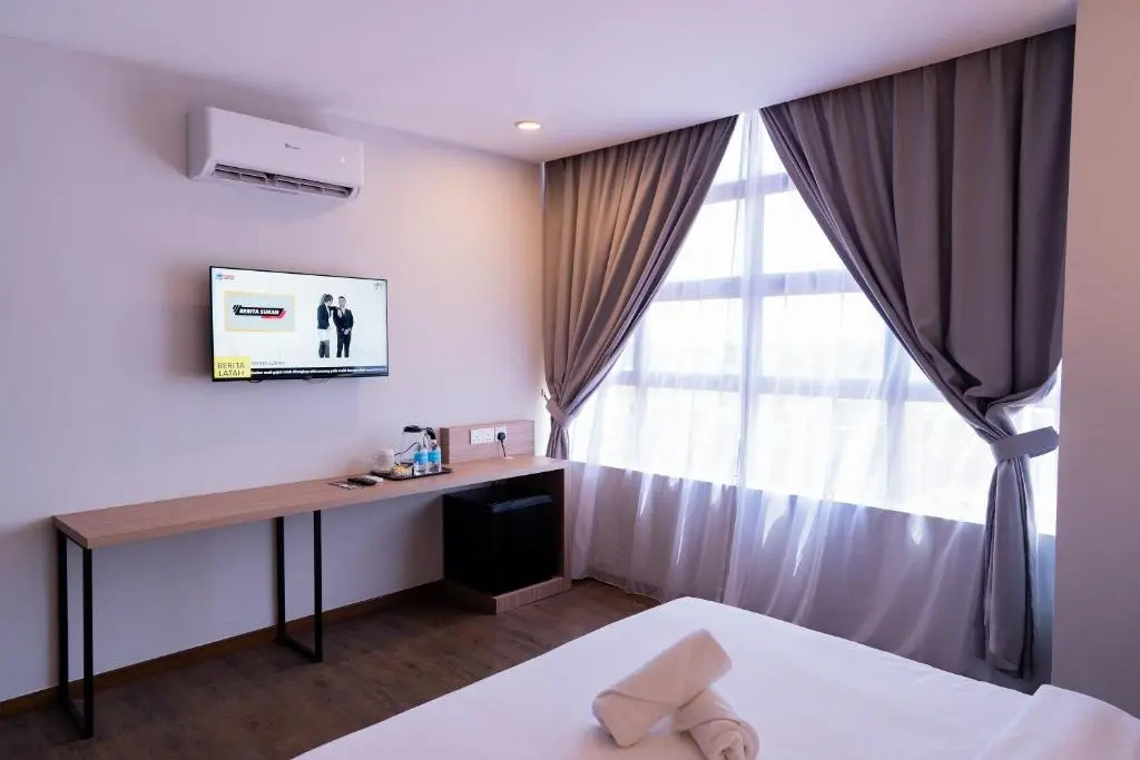 Superior Double room (full double bed)
