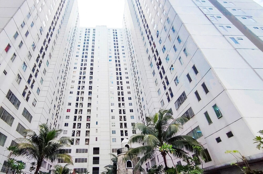 TRV at Bassura Apartment by Ruang Nyaman
