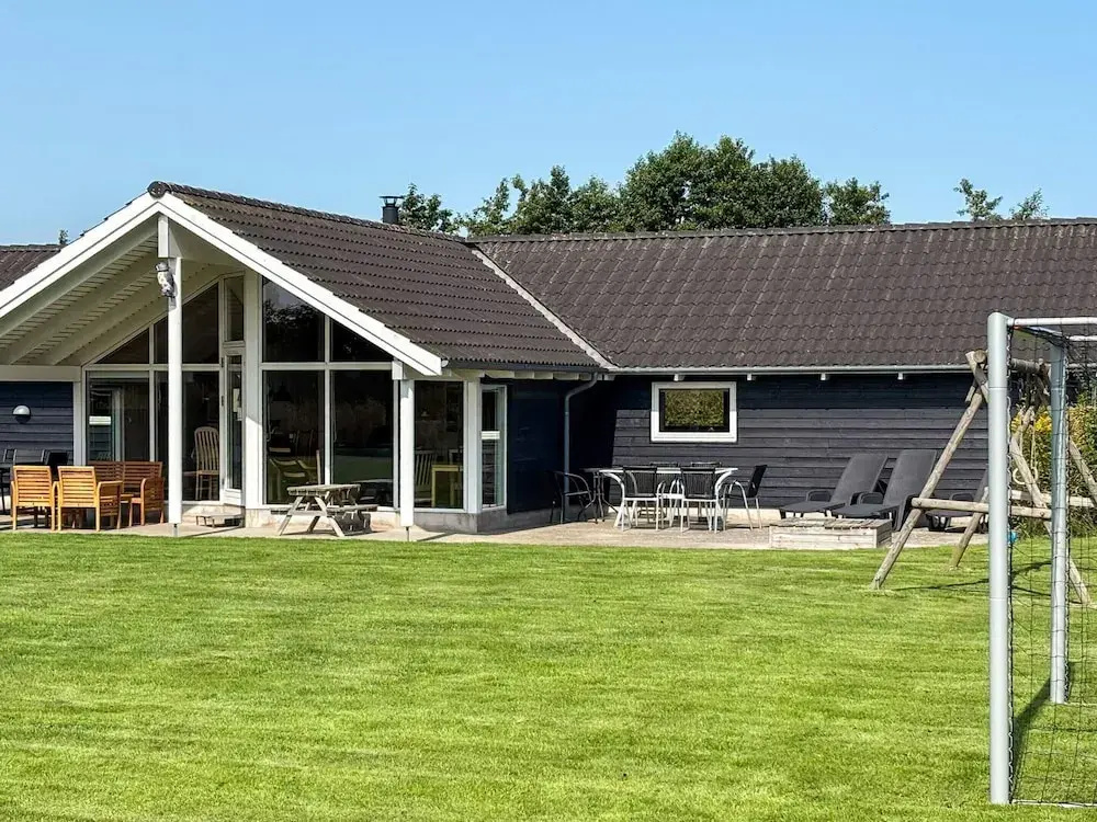 12 Person Holiday Home in Idestrup-by Traum