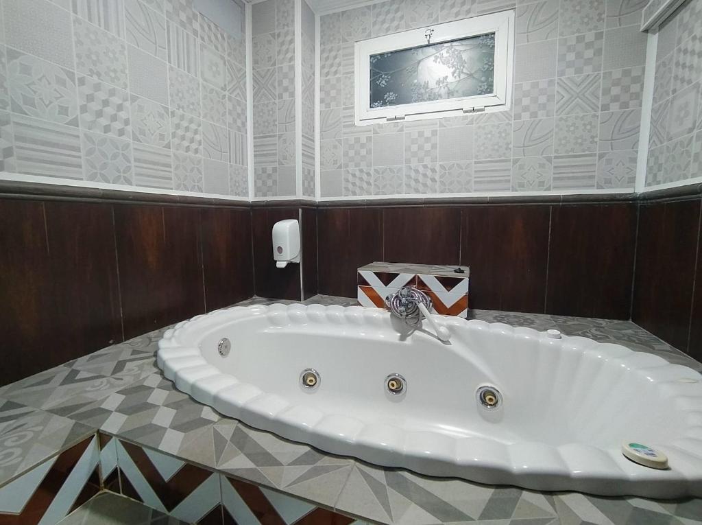 Hostal Avenida Andalucía - 9