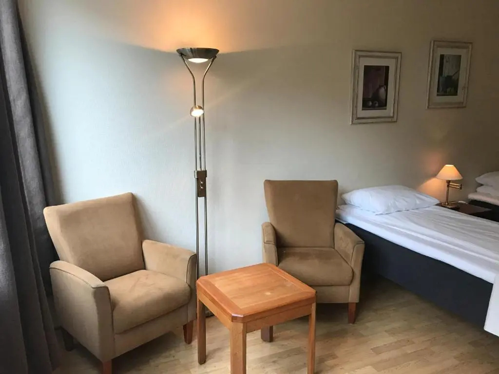 Standard Double room (full double bed)