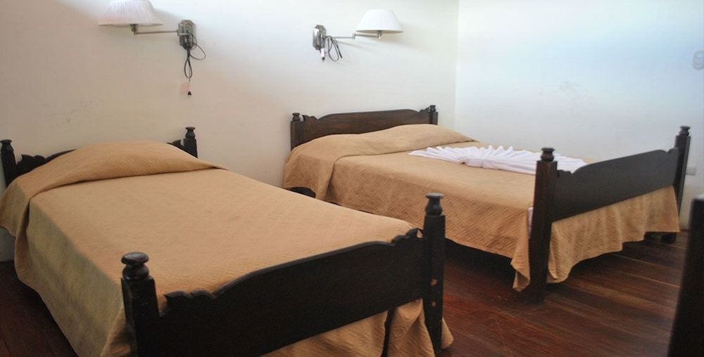Hotel Real Granada — 2