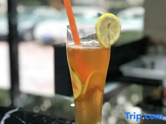 Food & Beverage