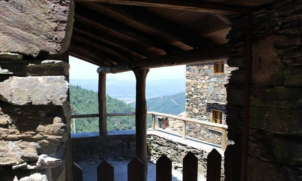 Balcony & Terrace