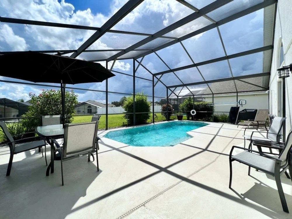 Cozy 3 Br 2 Bath Villa With Splash Pool-335kd 3 Bedroom Home by RedAwning