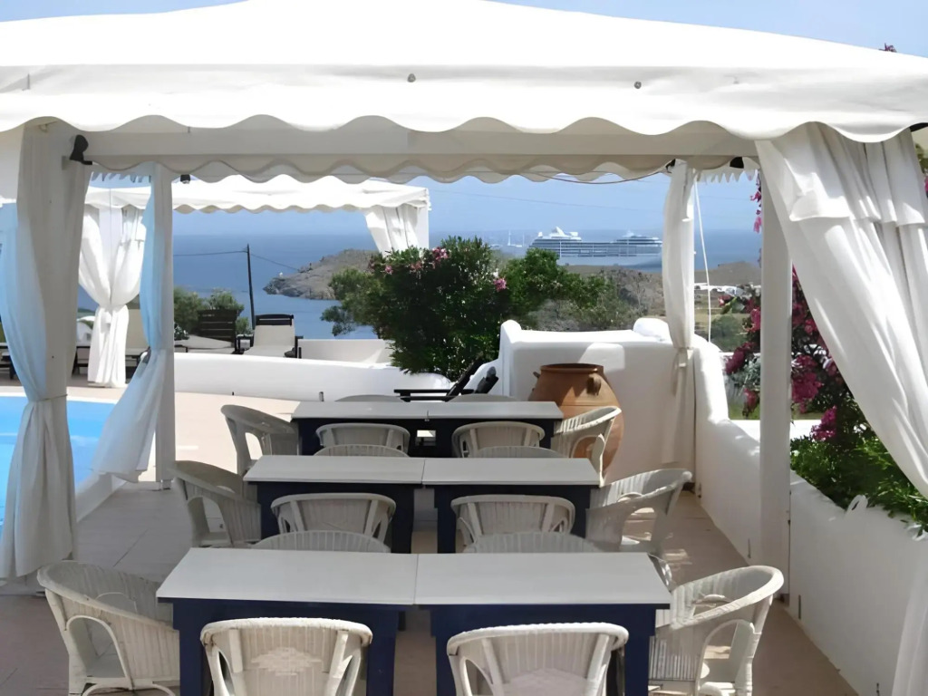 Porto Scoutari Romantic Hotel & Spa by null