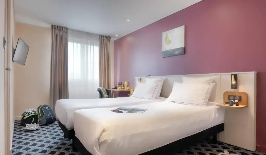 Brit Hotel Les Voyageurs - Général
