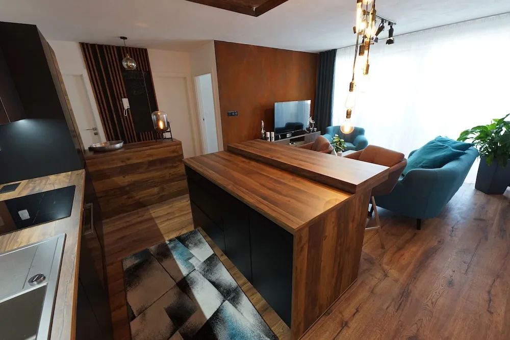Double Apartment (full double bed)