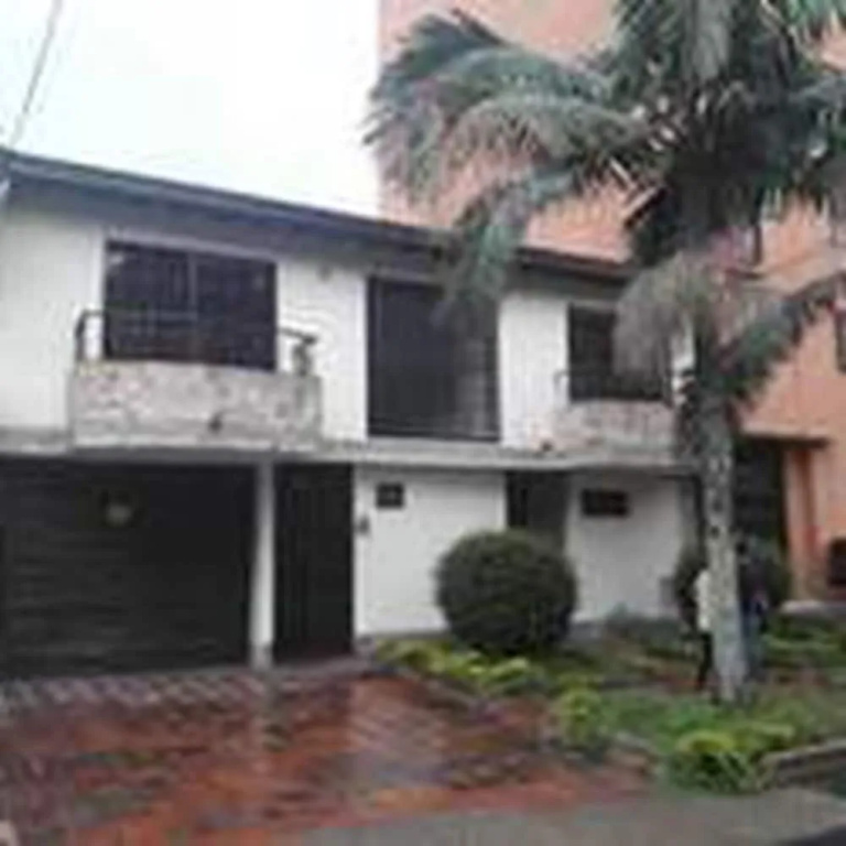 AMC Casa Hotel
