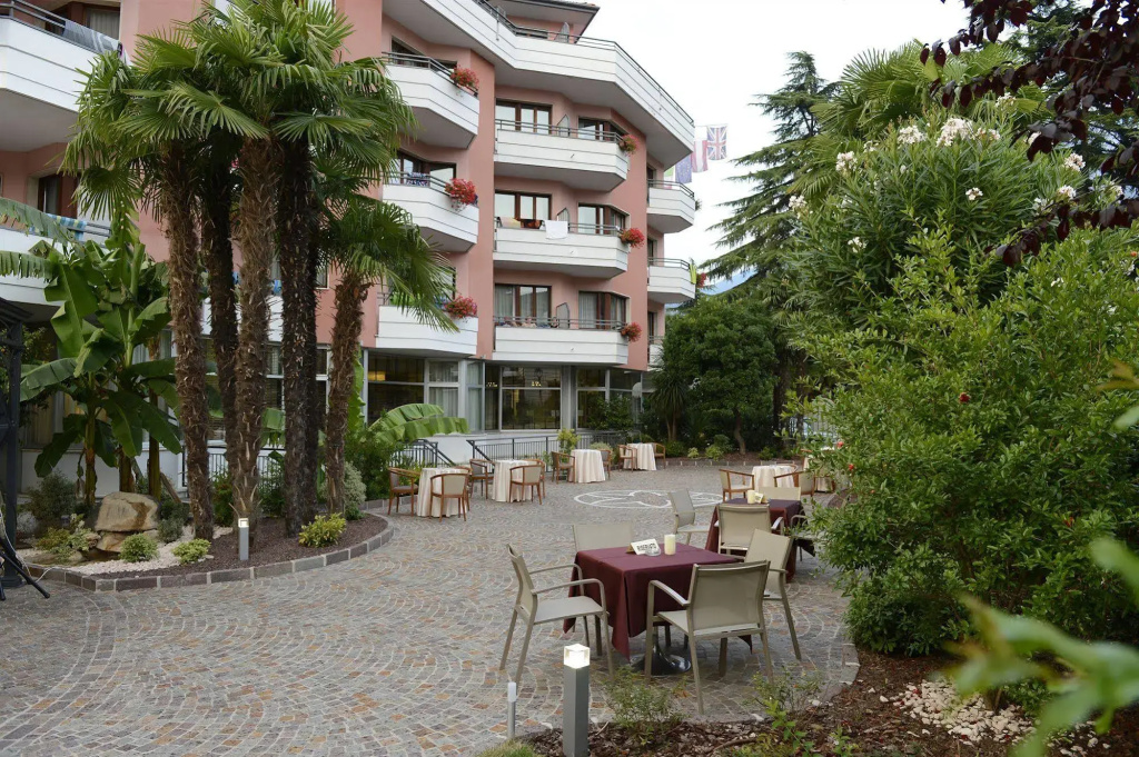 Hotel photo 18
