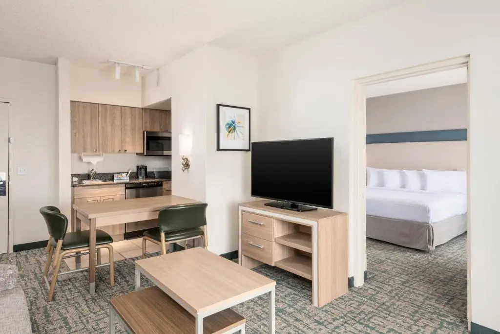 Homewood Suites by Hilton Miami-Airport/Blue Lagoon - Chambres