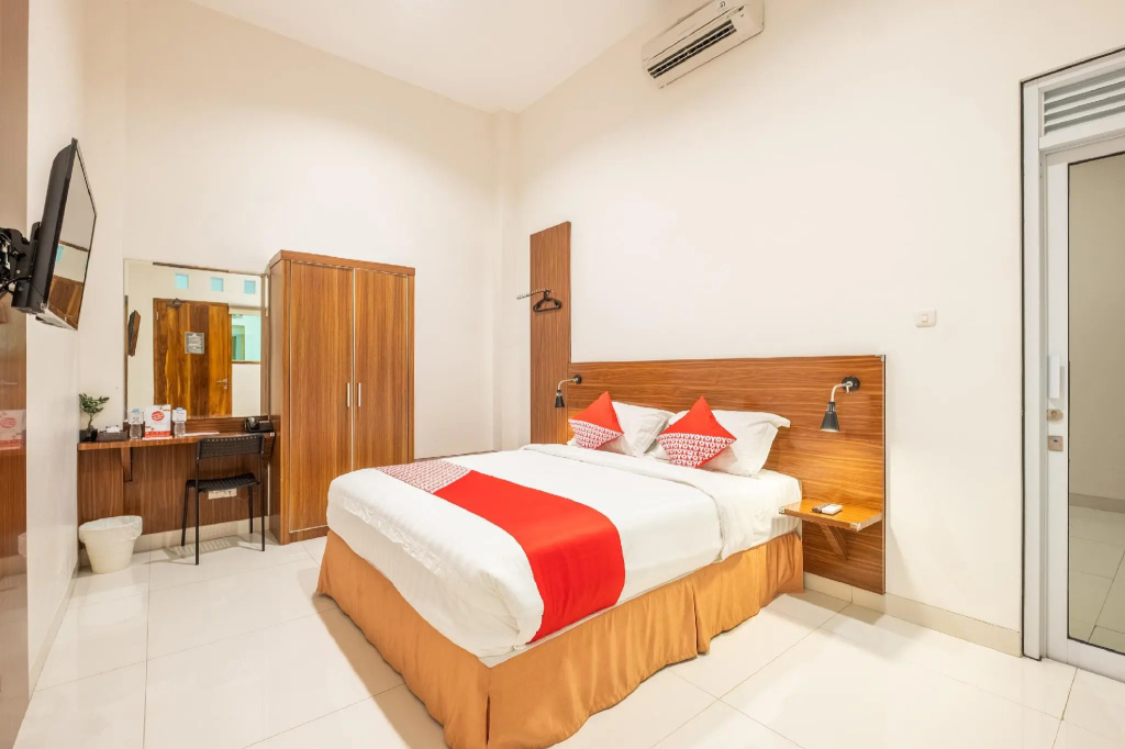 Double Suite (full double bed)
