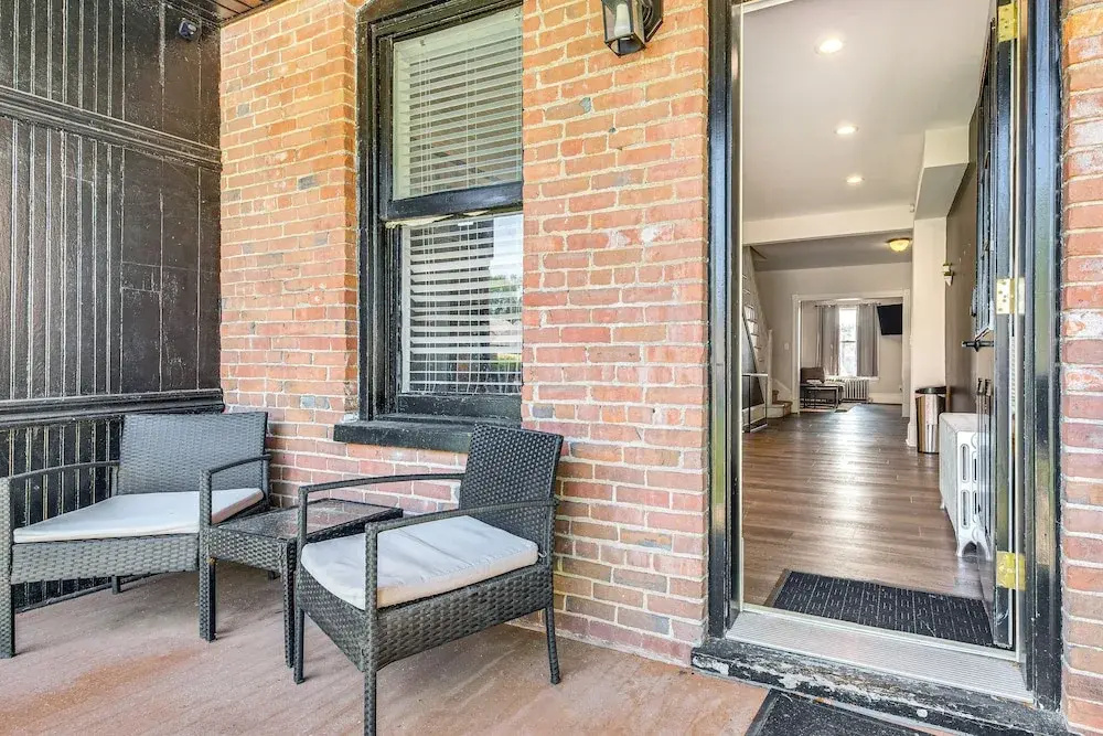 1 Block to Main Street: Dtwn Stroudsburg Townhome!