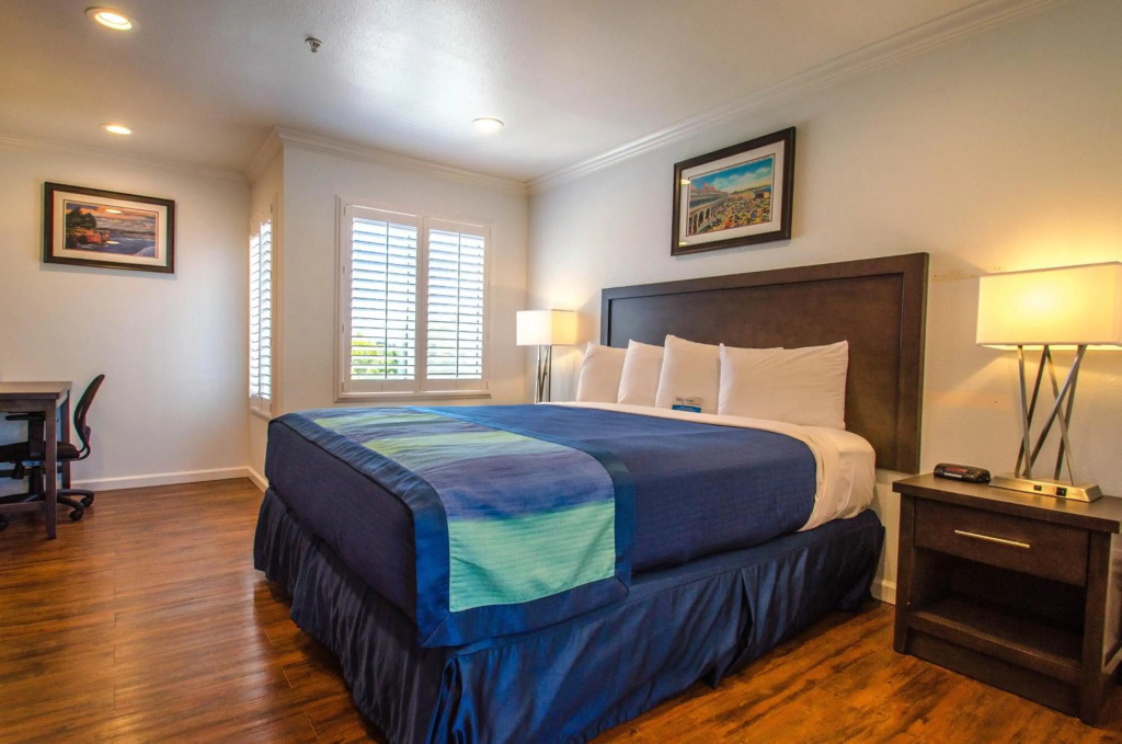 Continental Inn — 2