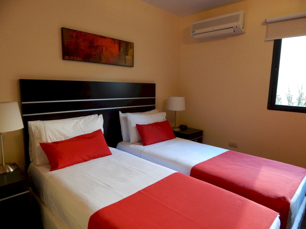 Отель Puerto Mercado Hotel в Монтевидео