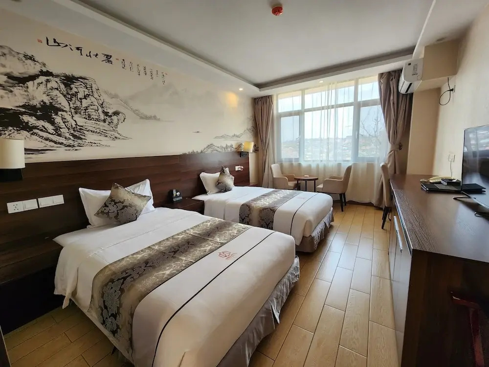 Deluxe Double room (twin beds)