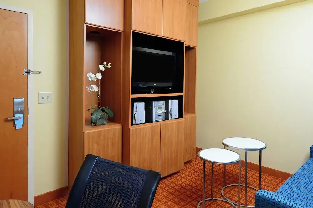 Fairfield Inn & Suites by Marriott Winston-Salem Hanes Mall - Chambres