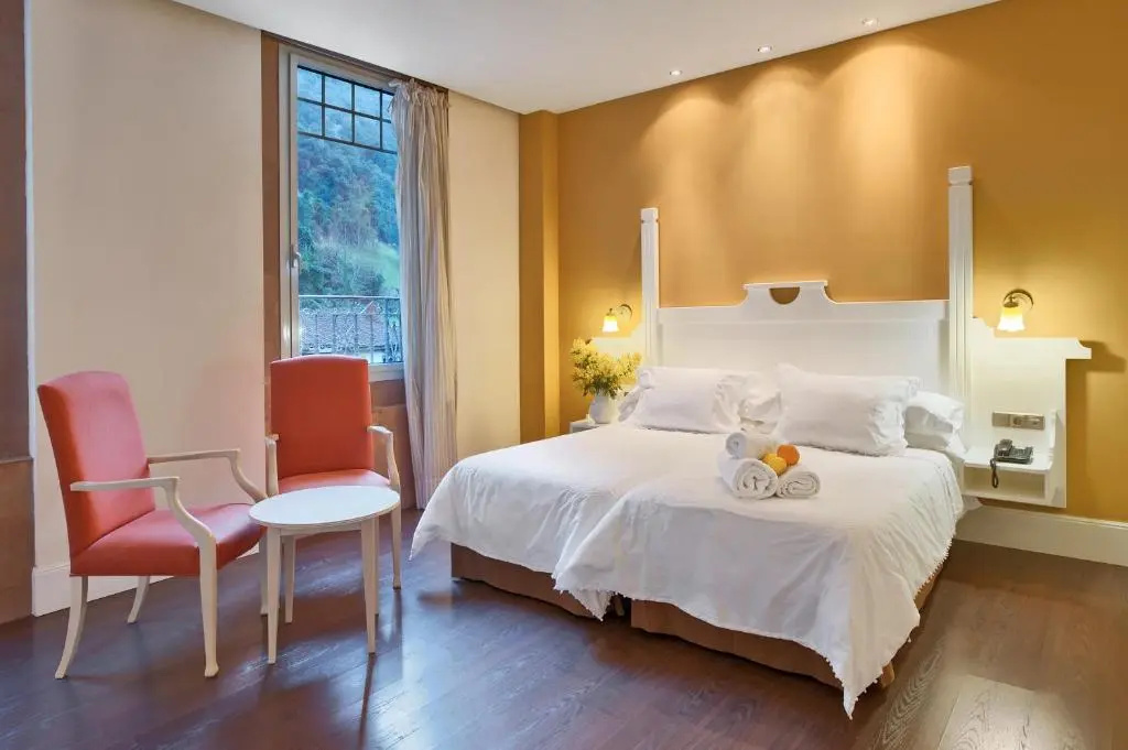 Hotel Balneario La Hermida - Chambres