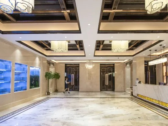 Hefei Guangfu Chenmao Hotel (High-tech Zone West Bus Station Subway Station)