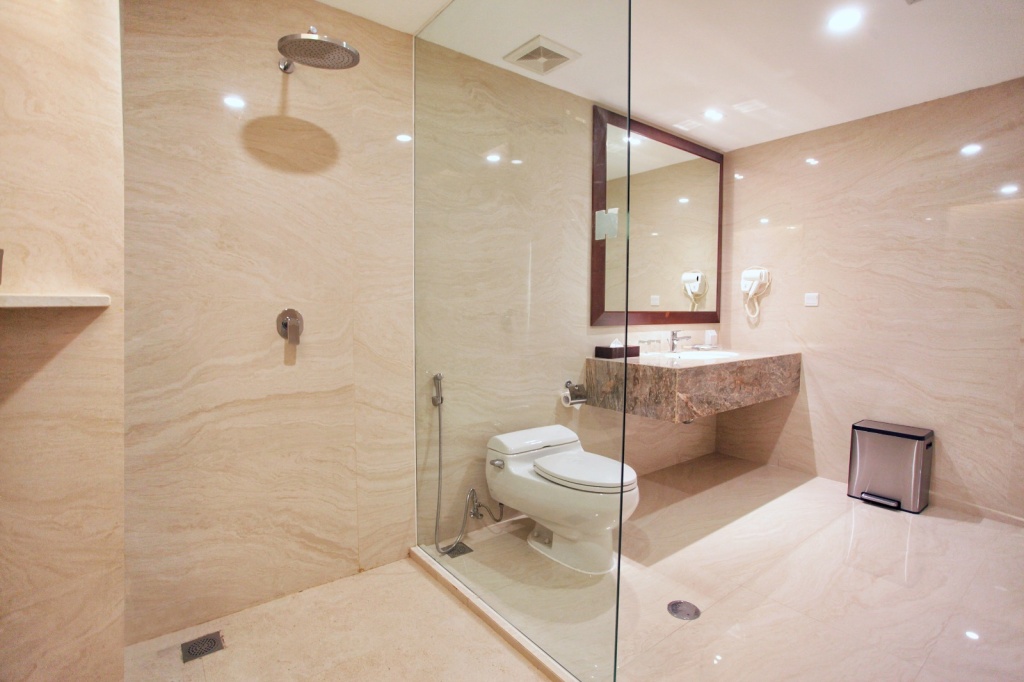 Grand Whiz Megamas Manado, photo 2
