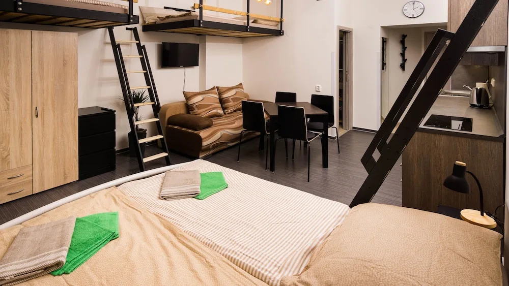 Flying Bed Apartment close to Castle - Chambres