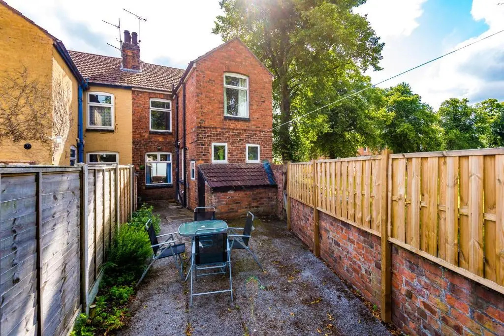 Ideal for CONTRACTORS & WORKERS, Long-term discounts - 4-Bed House in Crewe by 53 Degrees Property - Sleeps 8