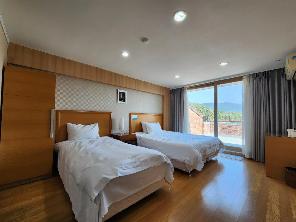 Chungju Suanbo Park Hotel - Général