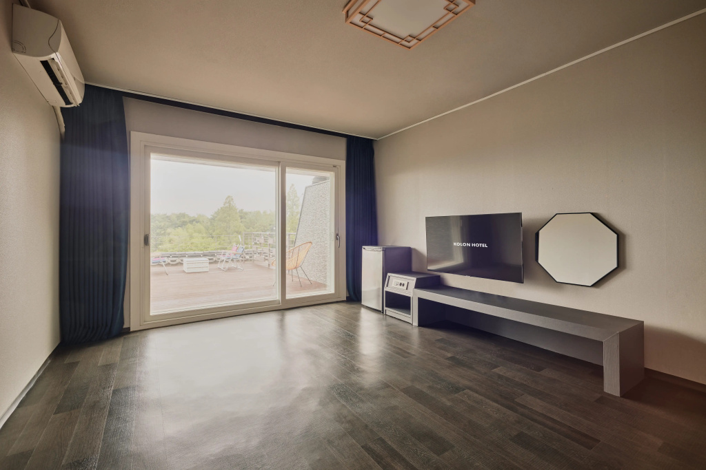 Kolon Hotel — 3