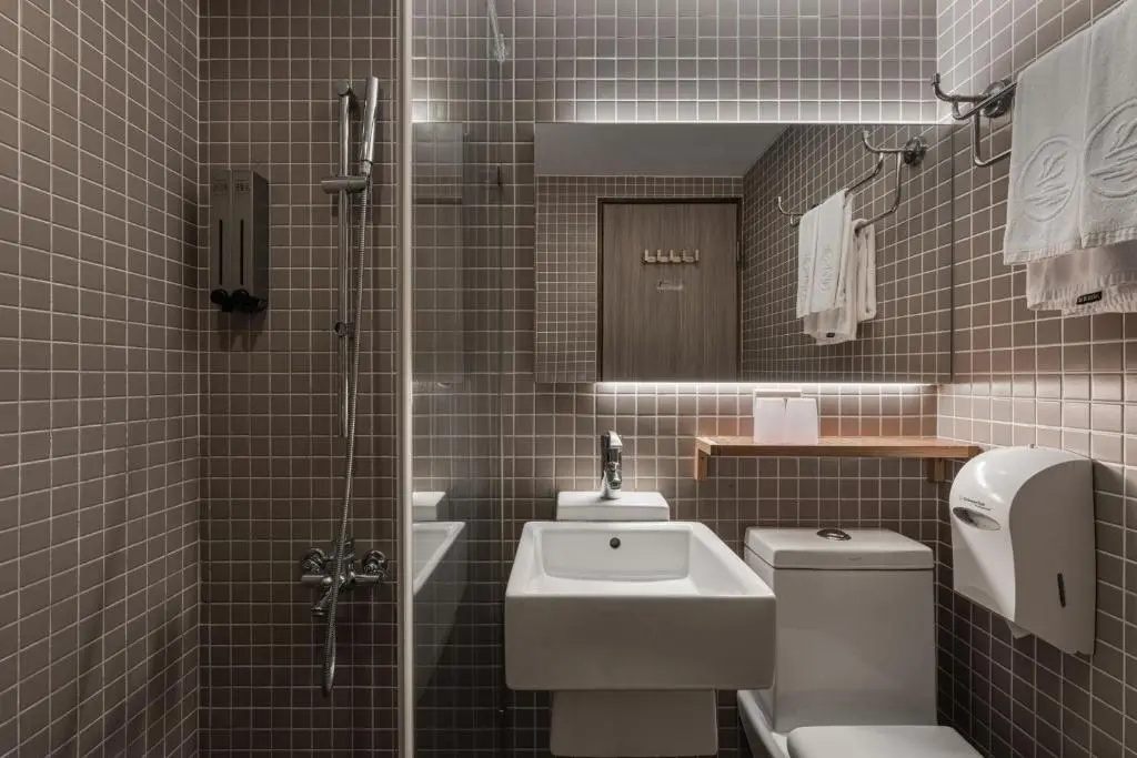 The Riverside Hotel International - Chambres