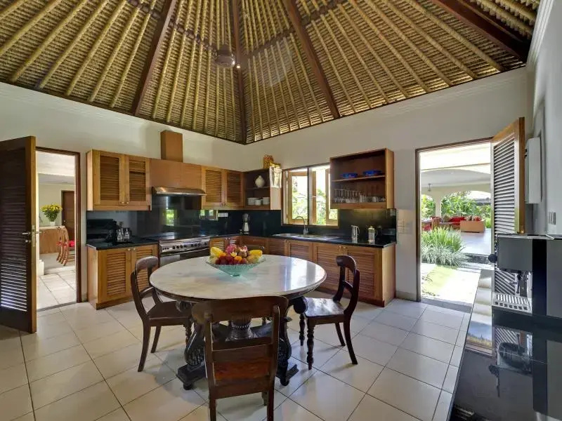 Impiana Private Villas Cemagi - фото 37