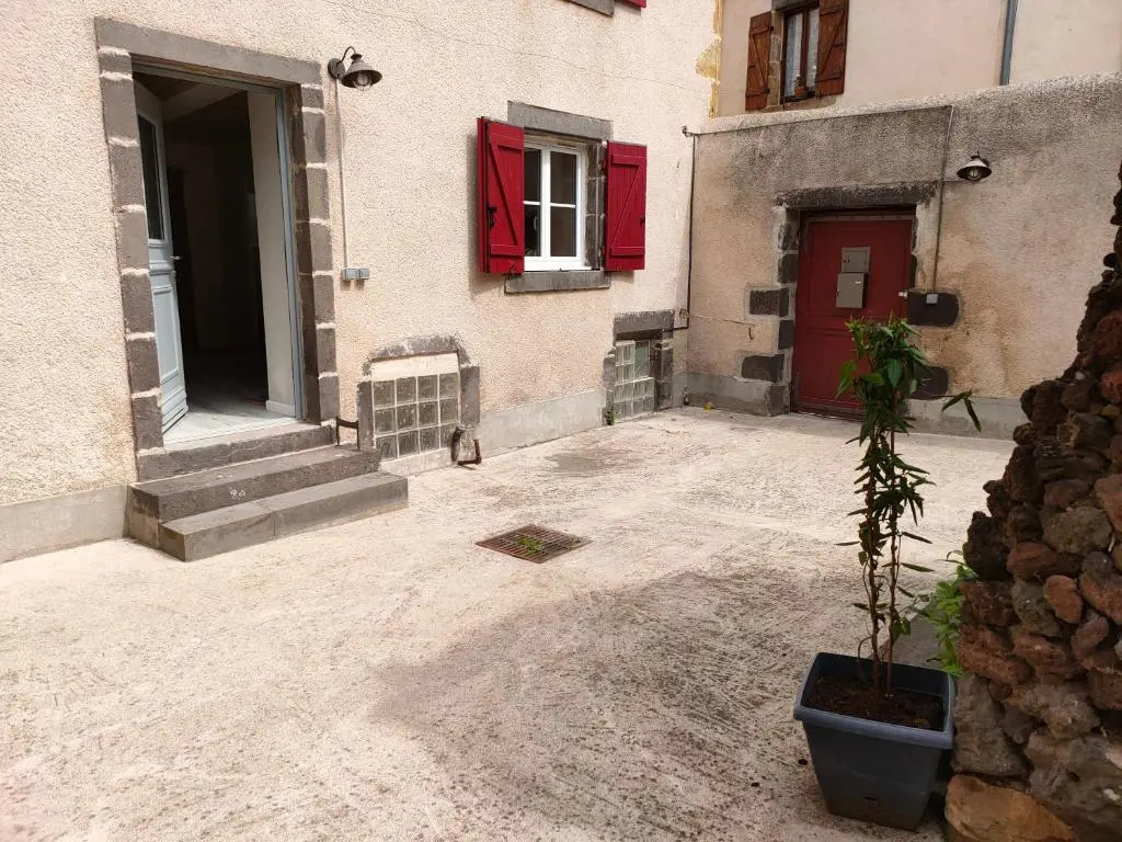 Superior Studio