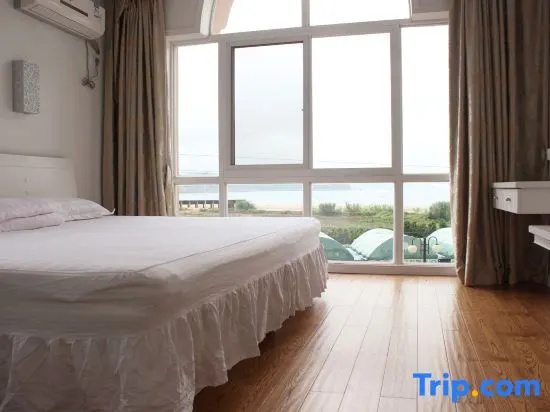 Standard Double room with sea view (full double bed)