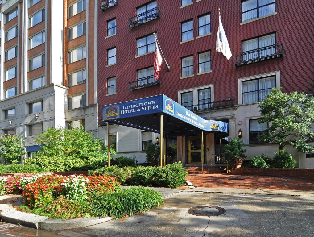 West End Washington DC, Tapestry Collection by Hilton