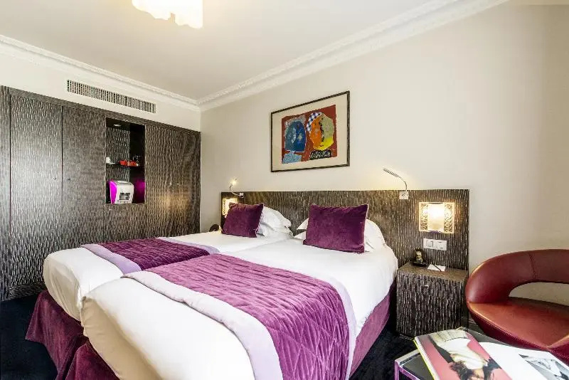 Florida Paris Hotel  44
