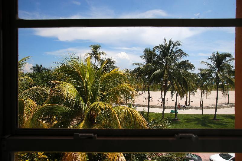 Waldorf Towers South Beach by null