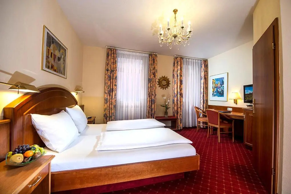 Hotel Schweizer Hof - Chambres