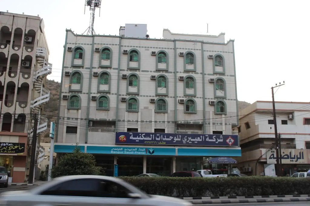 Al Eairy Furnished Apartments - Al Bahah 1 - фото 9
