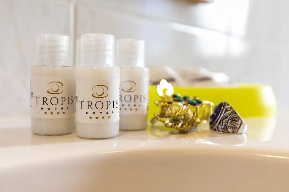 Tropis Hotel - Chambres