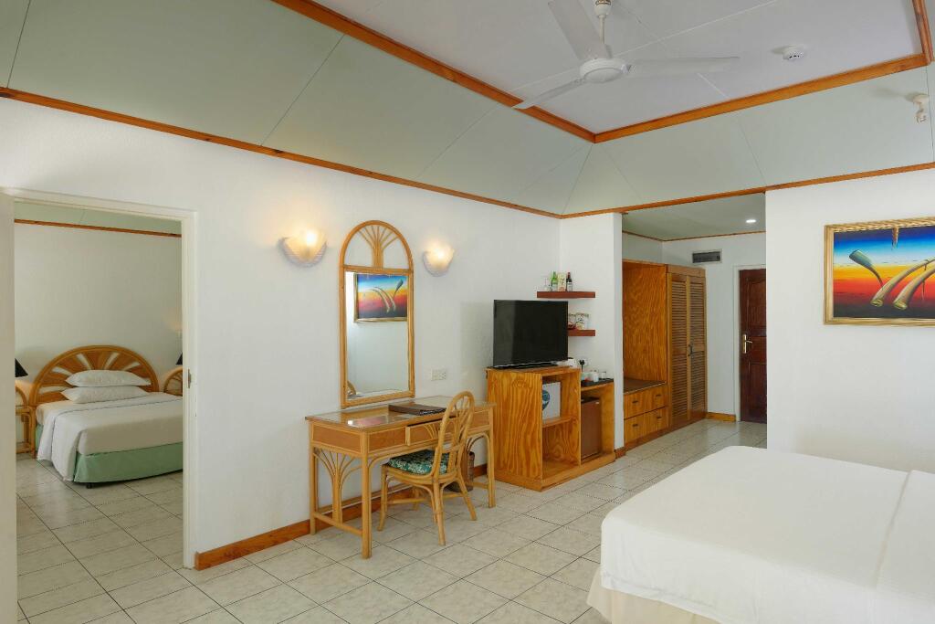 Villa Park (Ex. Sun Island Resort & Spa)