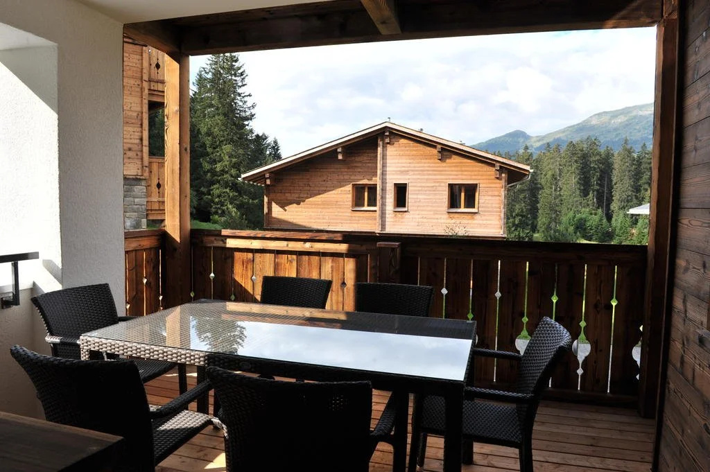 Balcony & Terrace