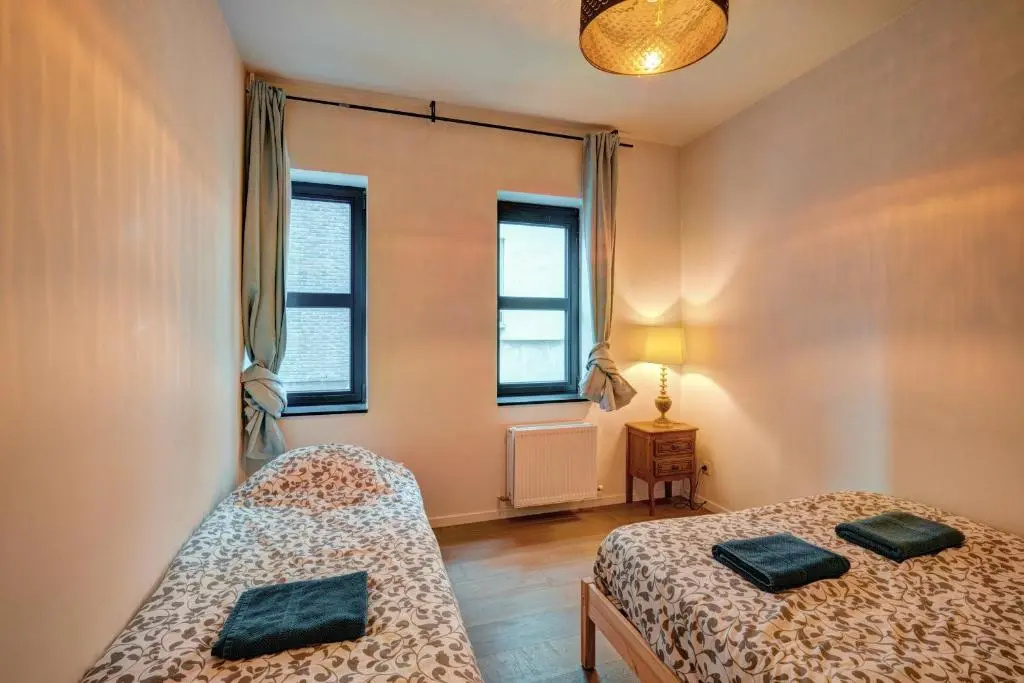 Theater Lodge Apartment in Heart of Antwerp