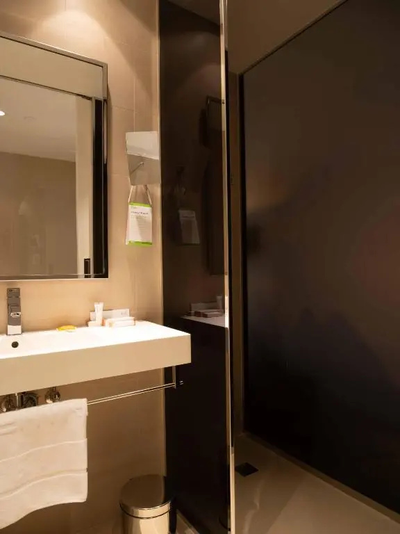 Centro Capital Doha By Rotana - Chambres