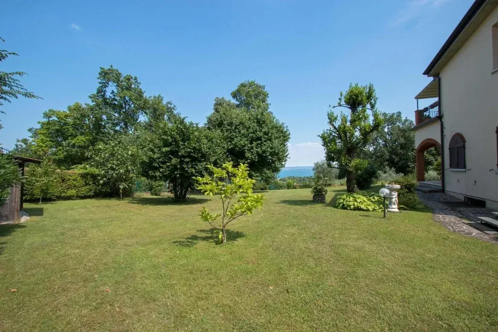 Daller Bianca - BK in Soiano del Lago