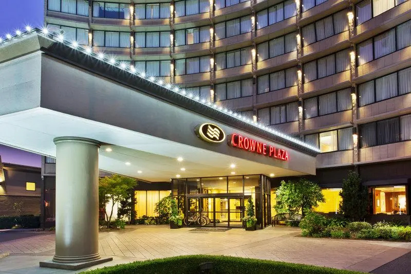 Crowne Plaza Portland Downtown Convention Center by IHG - Chambres